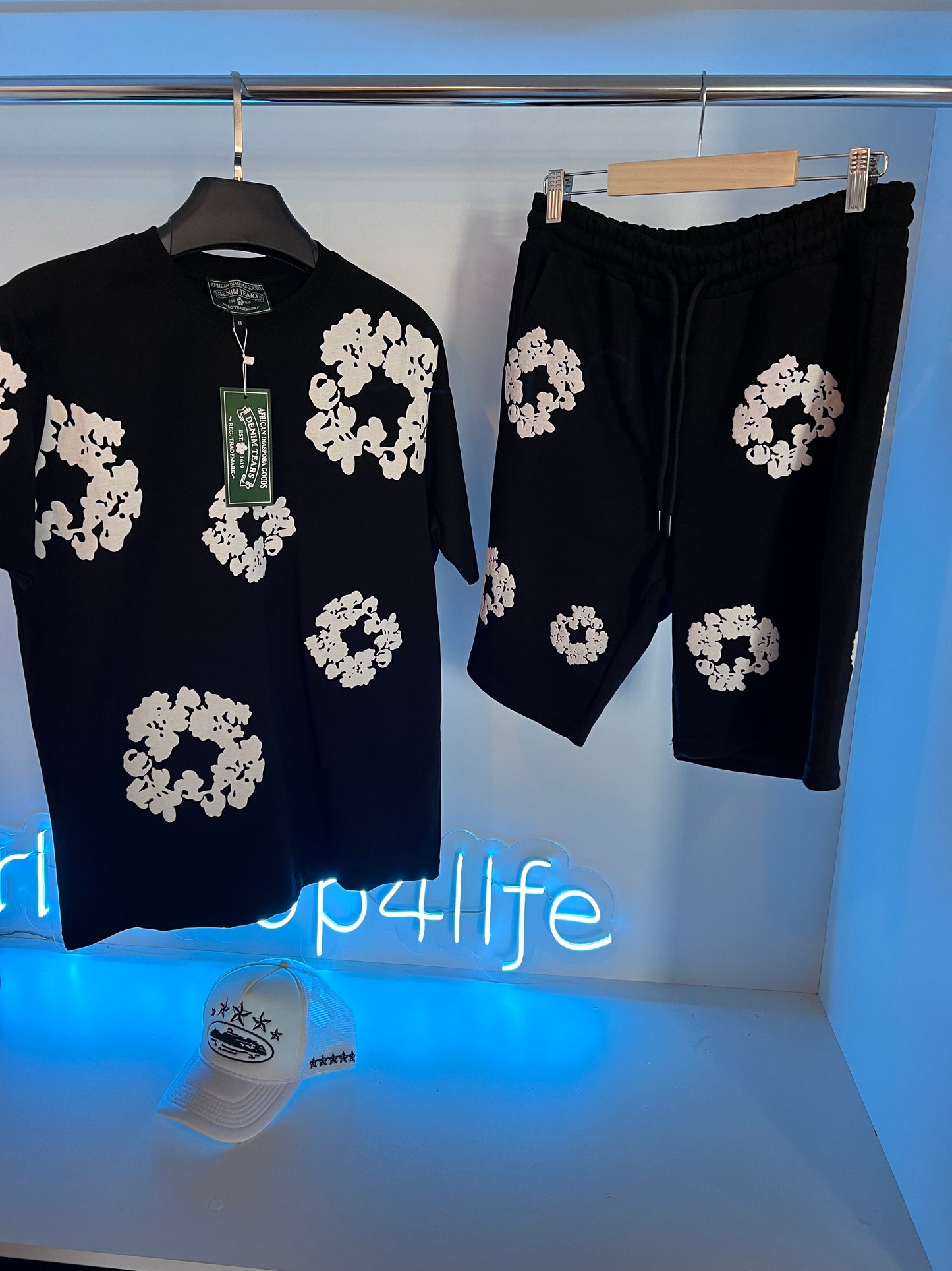 Denim Tears летни екипи