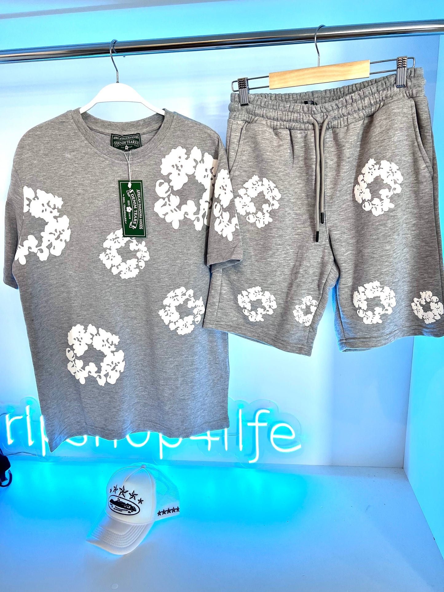 Denim Tears летни екипи
