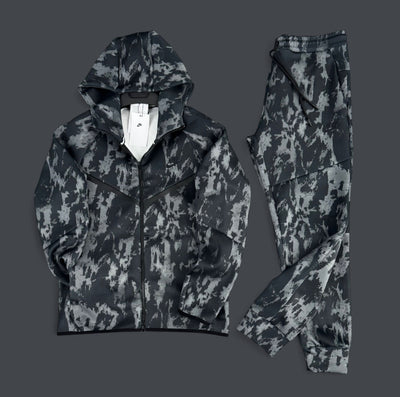 Nike Tech Fleece Camo