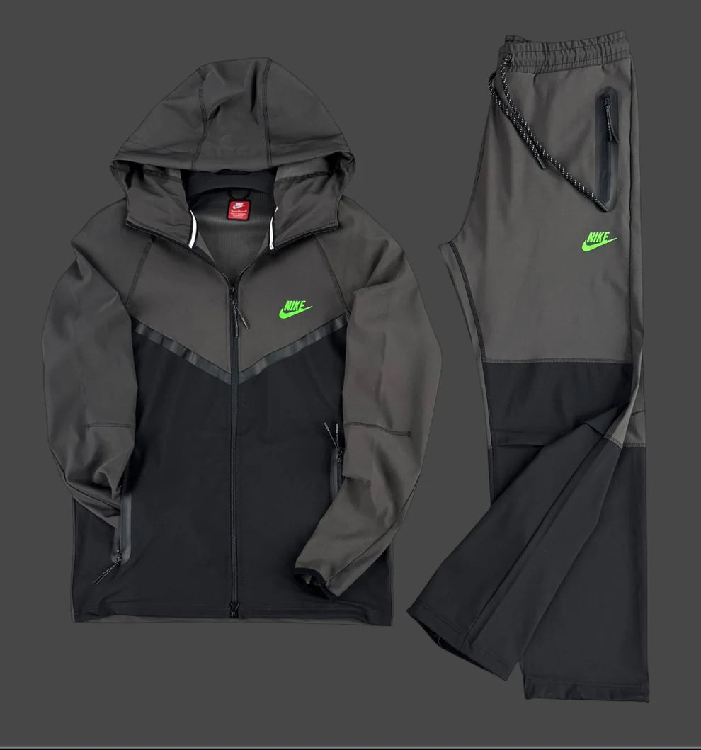Nike Tech FLC 2025 tracksuits