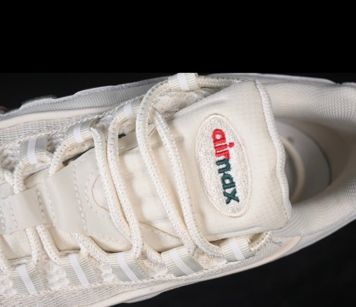 Nike Air Max  95 / Undefeated IB4453-100