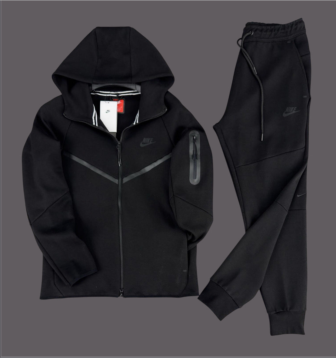 Nike Tech FLEECE