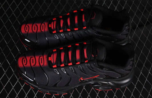 Nike Air Max Plus Black/Red