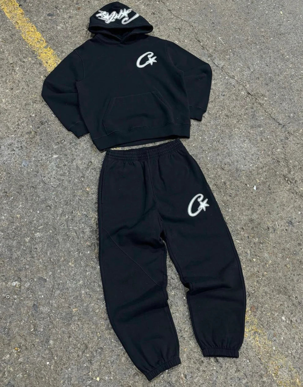 Corteiz RLE WRLD tracksuit