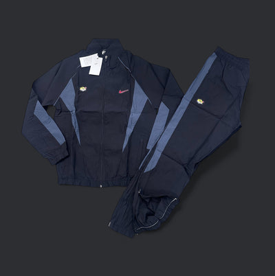 Nike TN шушлеков екип