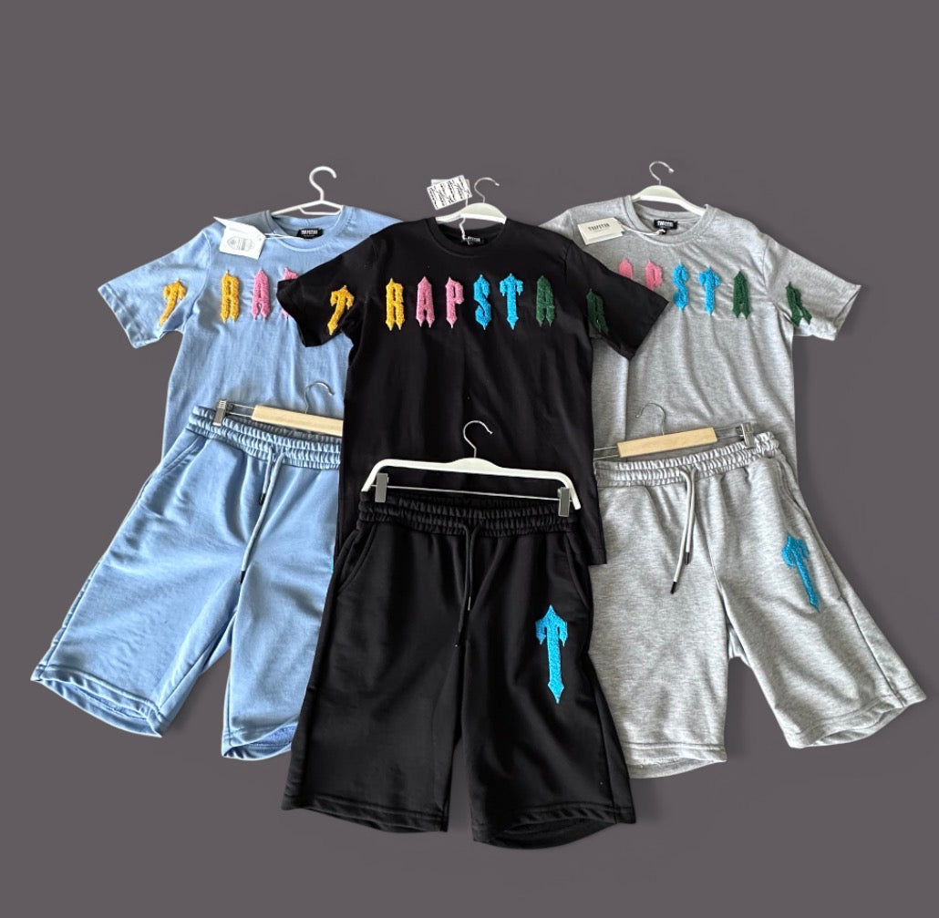 Trapstar Rainbow Chennile Devoded