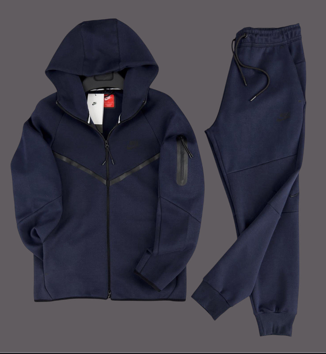Nike Tech FLEECE