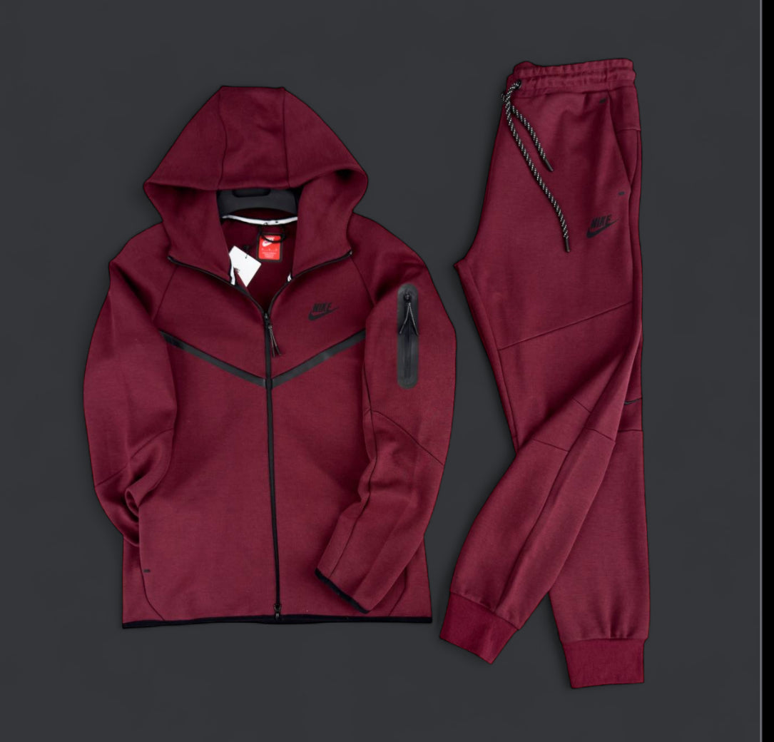 Nike Tech FLEECE